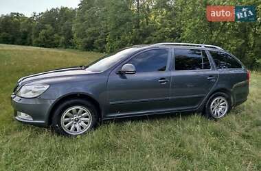 Універсал Skoda Octavia 2011 в Сумах
