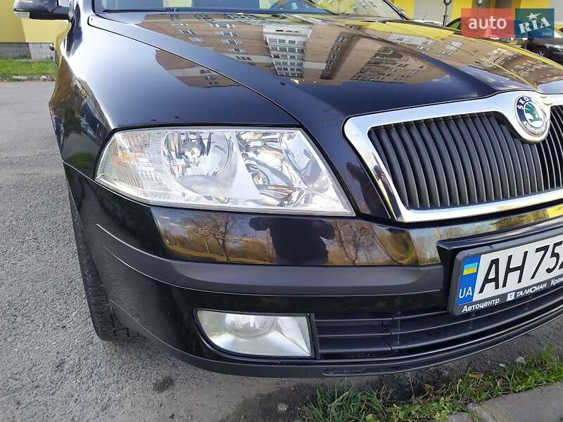 Лифтбек Skoda Octavia 2008 в Ивано-Франковске