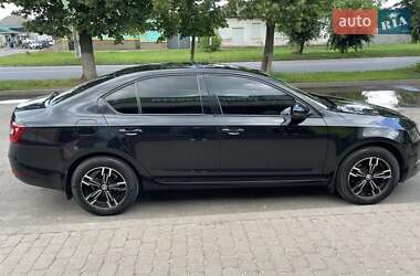Лифтбек Skoda Octavia 2017 в Прилуках