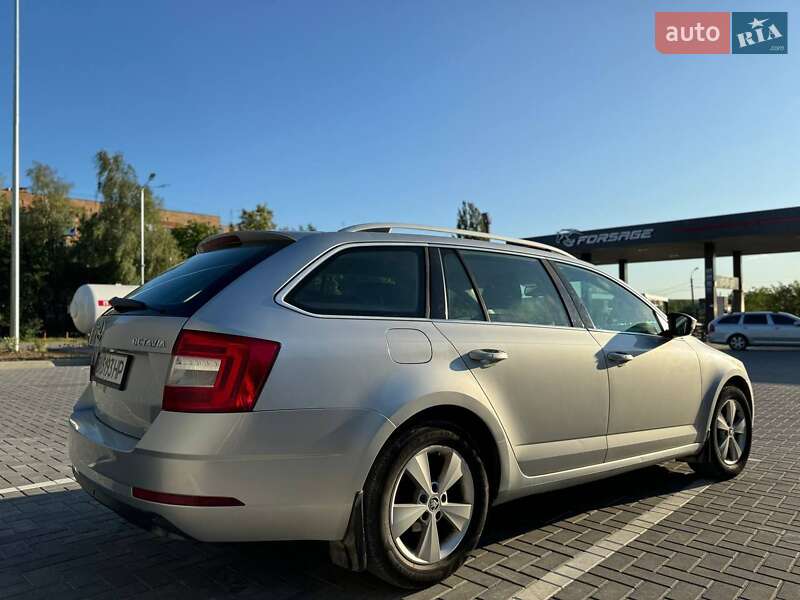 Универсал Skoda Octavia 2014 в Каменец-Подольском