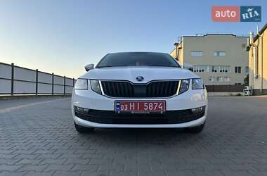 Лифтбек Skoda Octavia 2019 в Луцке