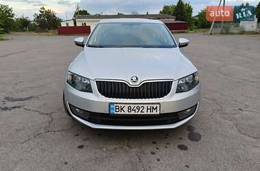 Лифтбек Skoda Octavia 2016 в Вараше