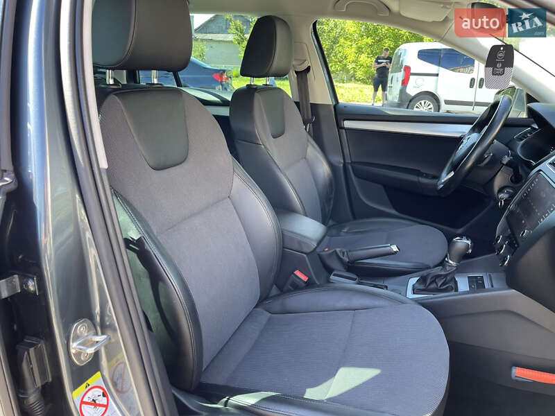 Универсал Skoda Octavia 2019 в Радивилове