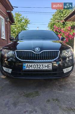 Лифтбек Skoda Octavia 2013 в 