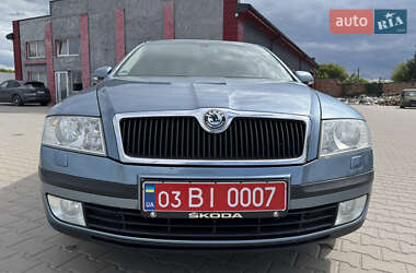 Лифтбек Skoda Octavia 2008 в 