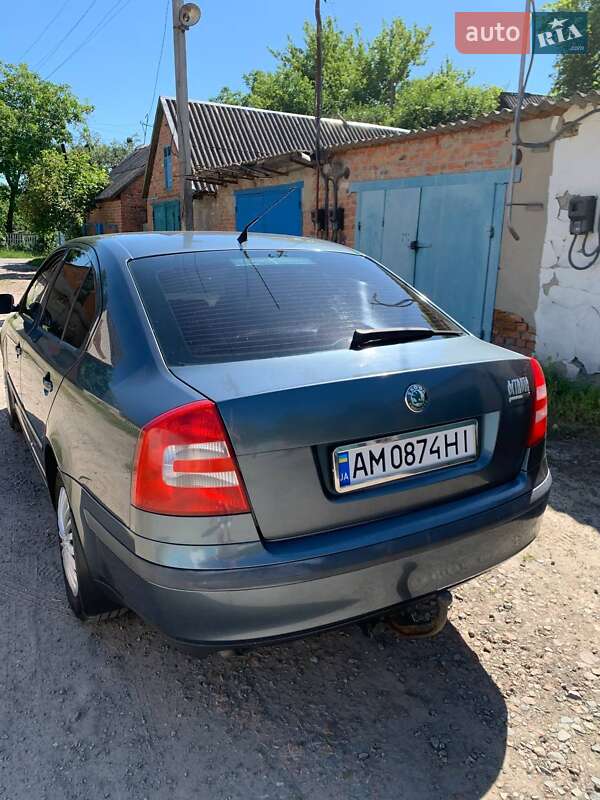 Ліфтбек Skoda Octavia 2006 в Чуднові