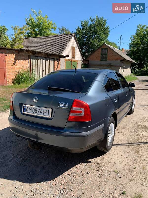 Ліфтбек Skoda Octavia 2006 в Чуднові