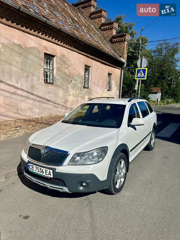 Универсал Skoda Octavia 2010 в Черновцах