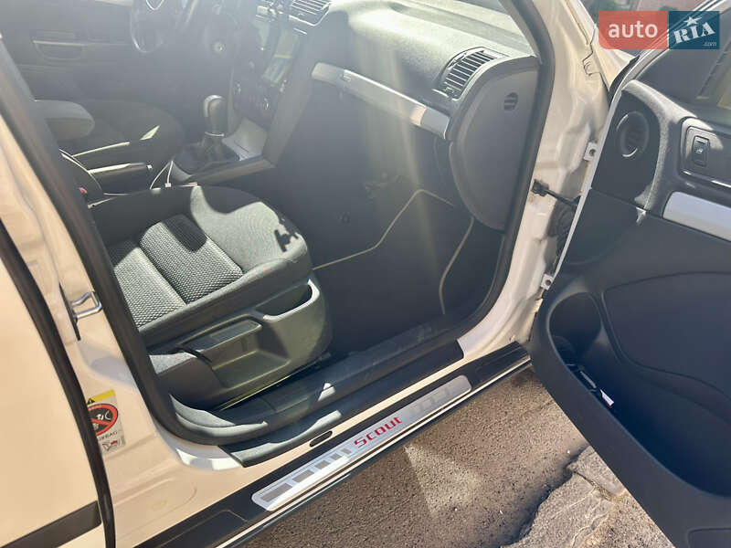 Универсал Skoda Octavia 2010 в Черновцах