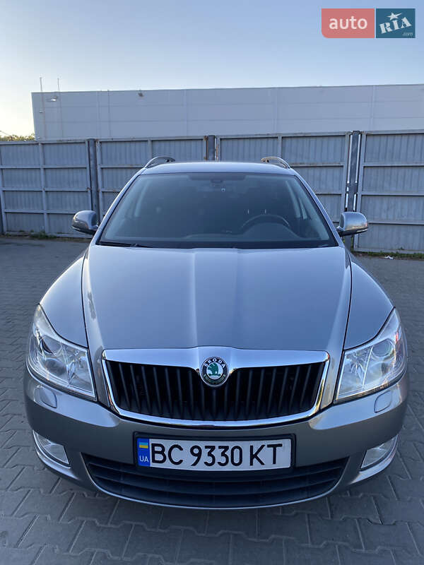 Универсал Skoda Octavia 2012 в Львове