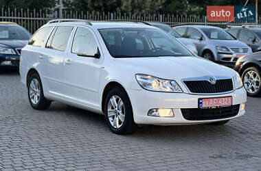 Универсал Skoda Octavia 2010 в Староконстантинове