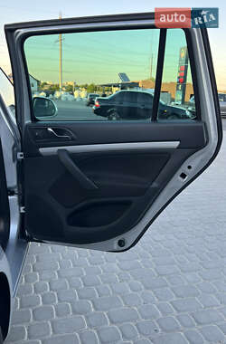 Универсал Skoda Octavia 2012 в 