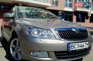 Универсал Skoda Octavia 2010 в Львове