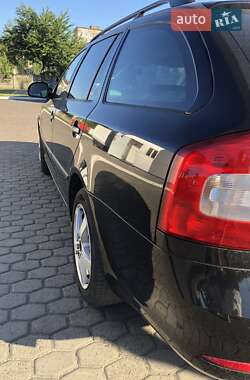 Універсал Skoda Octavia 2012 в 