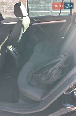 Універсал Skoda Octavia 2012 в 