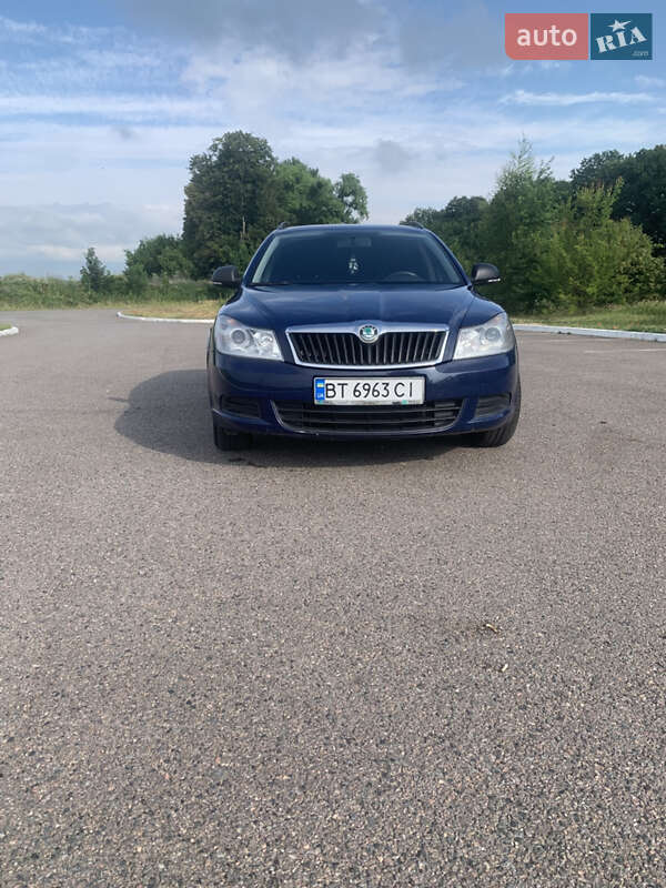 Универсал Skoda Octavia 2012 в Умани