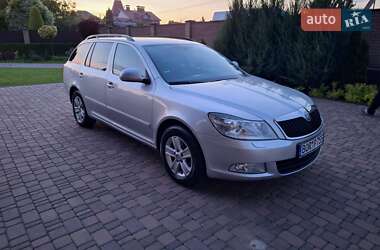 Універсал Skoda Octavia 2012 в Вінниці
