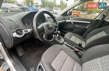 Ліфтбек Skoda Octavia 2010 в 
