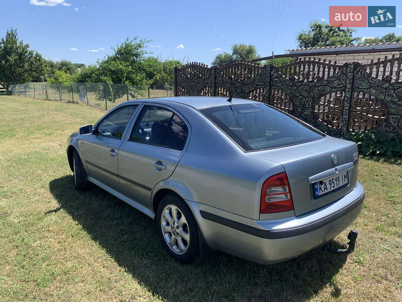 Лифтбек Skoda Octavia 2002 в Борисполе