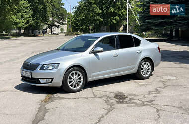 Лифтбек Skoda Octavia 2016 в 