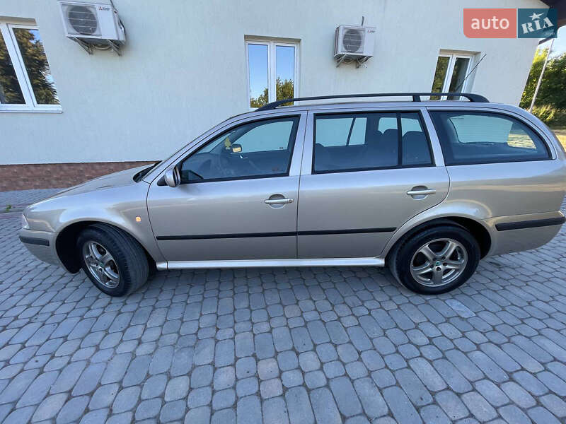 Универсал Skoda Octavia 2004 в Теребовле
