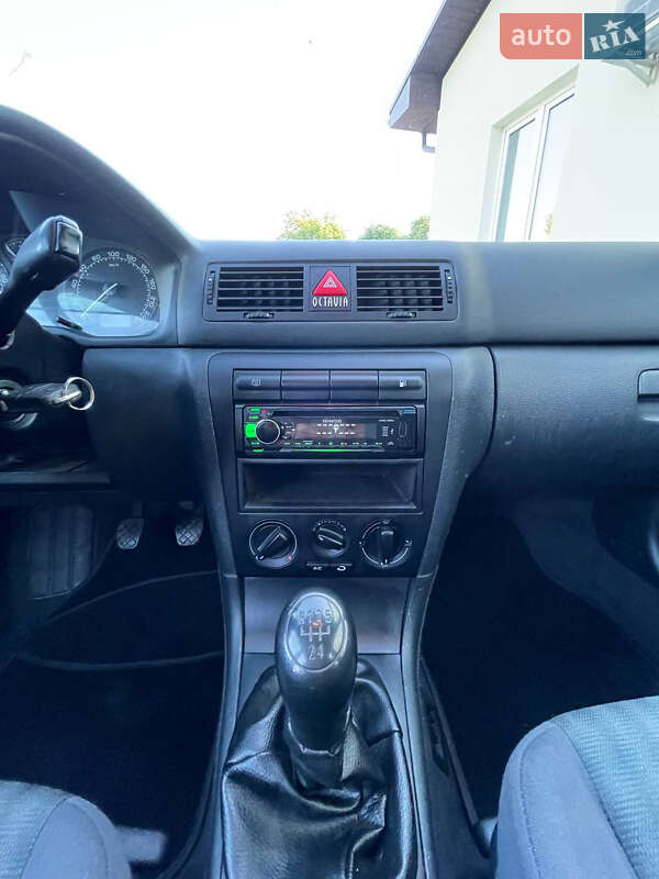 Универсал Skoda Octavia 2004 в Теребовле
