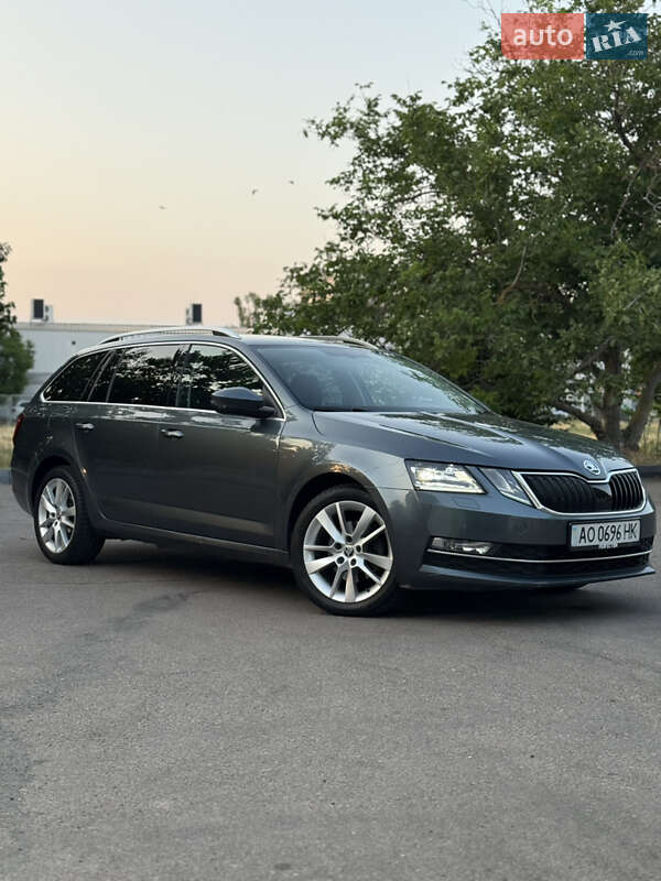 Універсал Skoda Octavia 2017 в Одесі