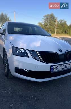 Лифтбек Skoda Octavia 2018 в Тернополе