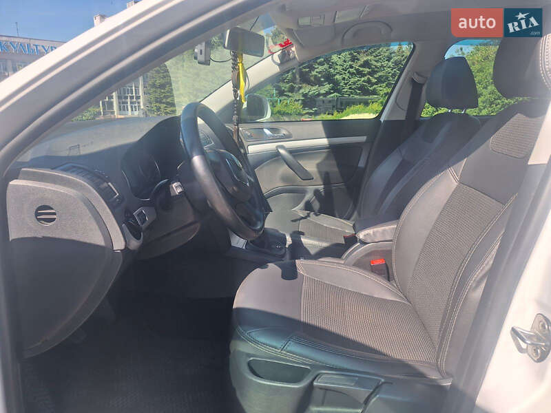 Лифтбек Skoda Octavia 2012 в Кривом Роге
