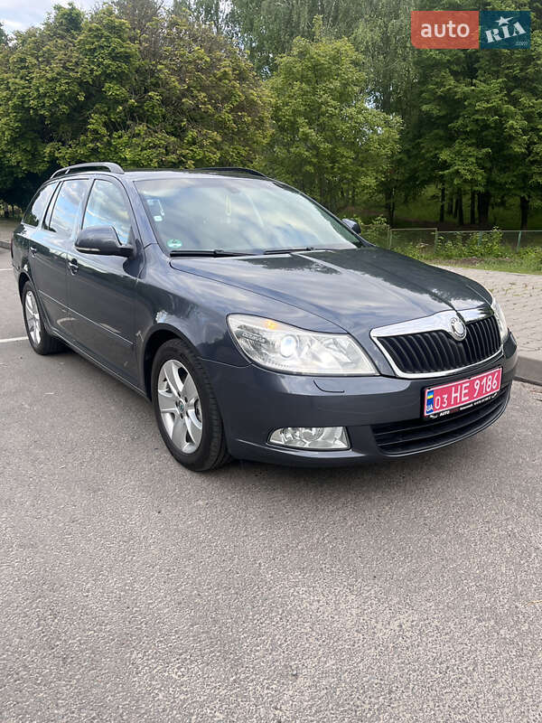Універсал Skoda Octavia 2008 в Рівному