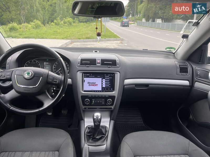 Універсал Skoda Octavia 2008 в Рівному