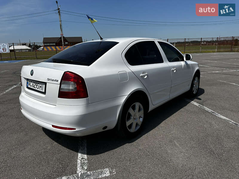 Ліфтбек Skoda Octavia 2011 в Луцьку