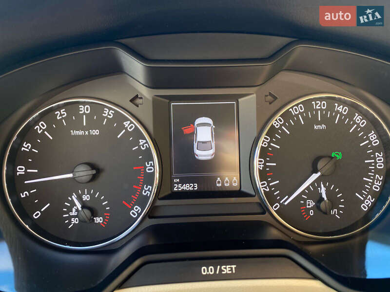 Ліфтбек Skoda Octavia 2015 в Мукачевому фото 10 Ліфтбек Skoda Octavia 2015 в Мукачевому