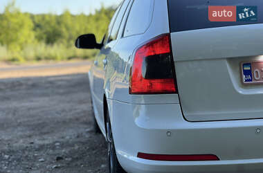 Универсал Skoda Octavia 2012 в 