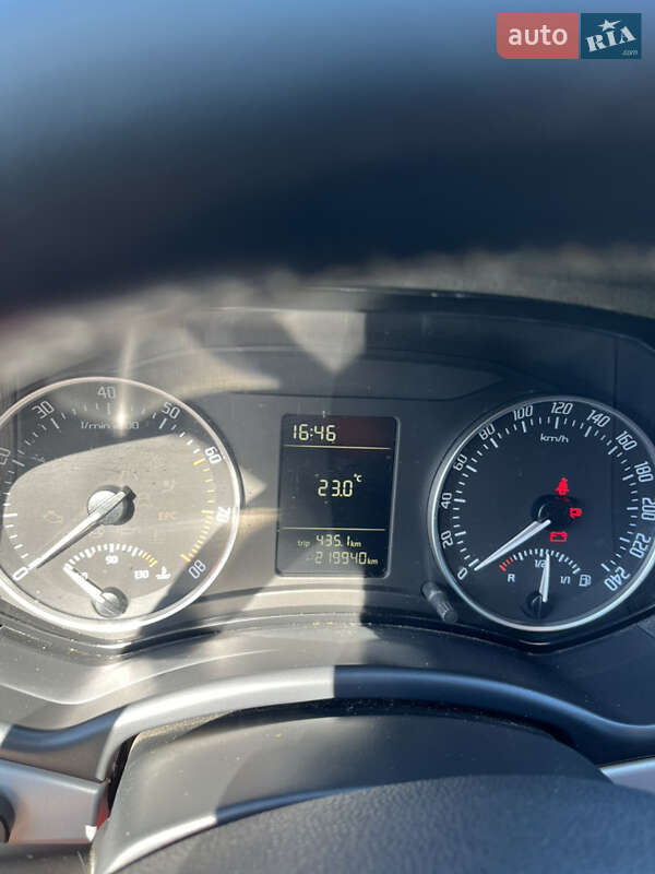 Универсал Skoda Octavia 2010 в Шостке