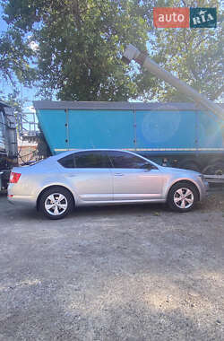 Лифтбек Skoda Octavia 2013 в Умани