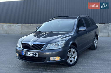 Универсал Skoda Octavia 2009 в Вознесенске