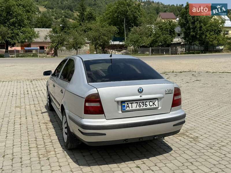 Лифтбек Skoda Octavia 1999 в Ивано-Франковске