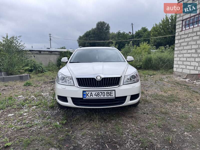 Универсал Skoda Octavia 2010 в Житомире