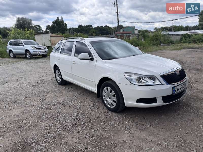 Универсал Skoda Octavia 2010 в Житомире