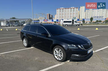 Универсал Skoda Octavia 2018 в Киеве