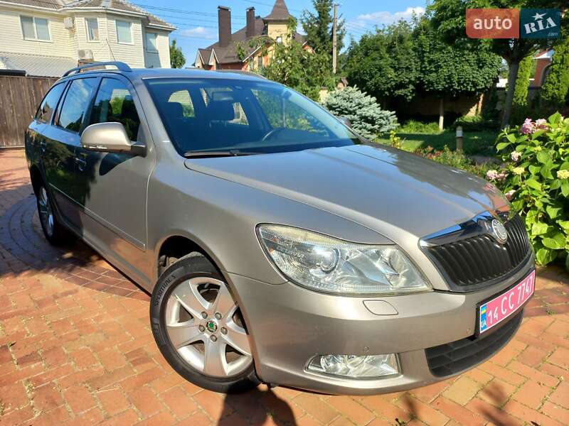 Skoda Octavia 2011