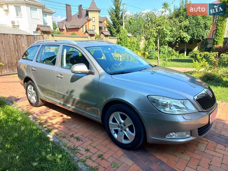 Универсал Skoda Octavia 2011 в Виннице