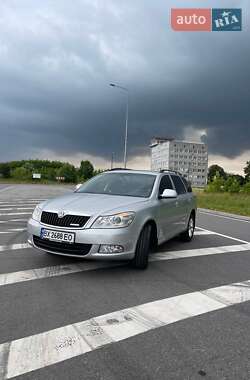 Універсал Skoda Octavia 2009 в Хмельницькому