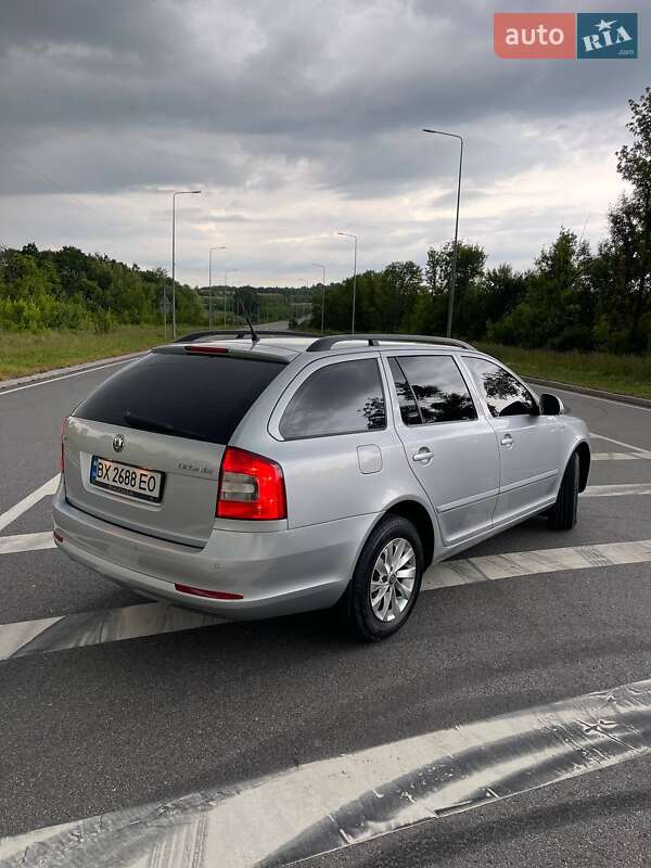Універсал Skoda Octavia 2009 в Хмельницькому