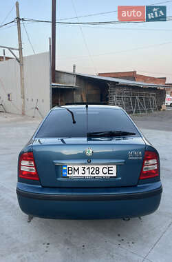 Ліфтбек Skoda Octavia 2002 в 