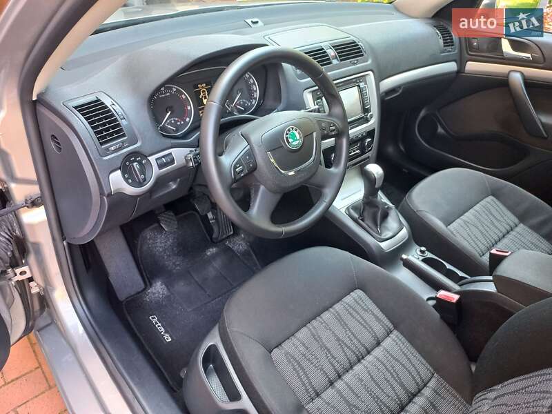 Универсал Skoda Octavia 2011 в Виннице