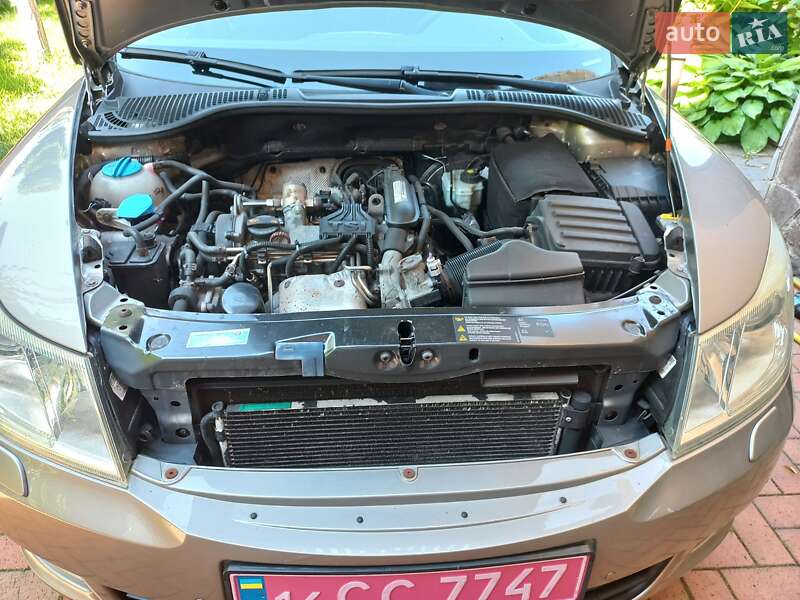 Универсал Skoda Octavia 2011 в Виннице