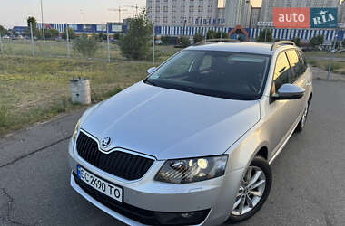 Универсал Skoda Octavia 2015 в 