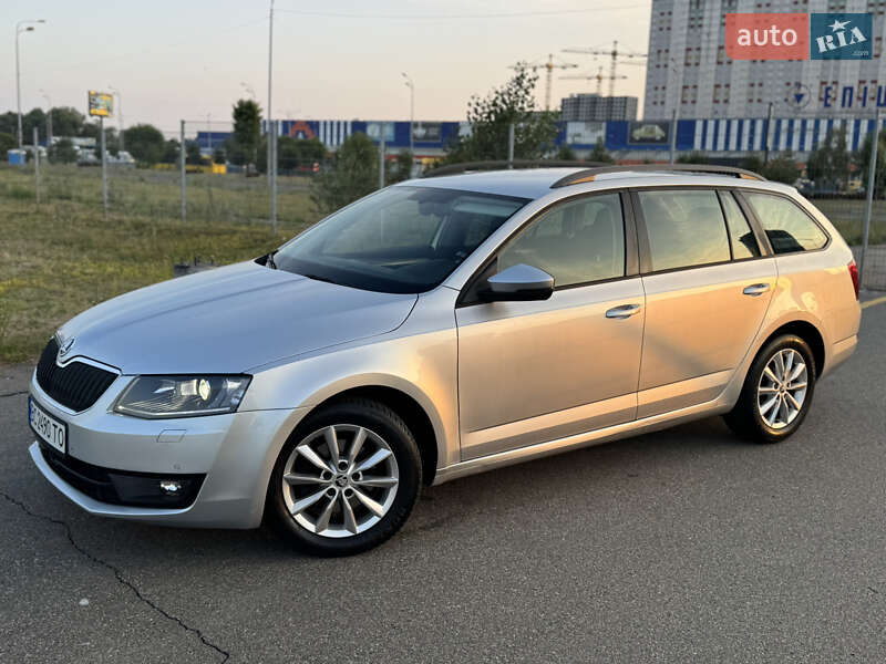 Универсал Skoda Octavia 2015 в Киеве фото 10 Универсал Skoda Octavia 2015 в Киеве